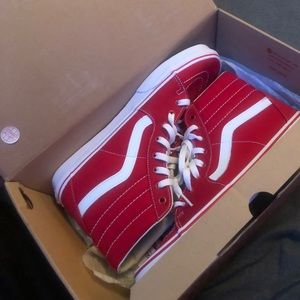 Sk8-Hi Red vans! Never worn!